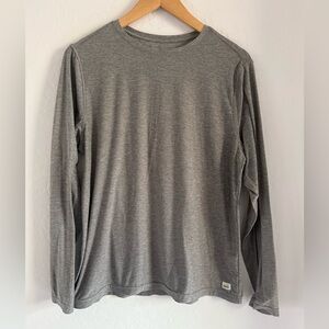 Vuori Long Sleeve Strato Tech Tee size large